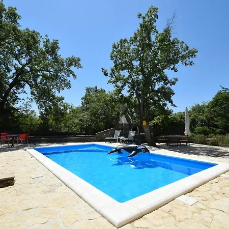 펜션 Holiday Nikola 말린스카